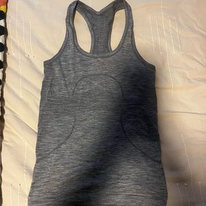 Lululemon Tank (waist length)